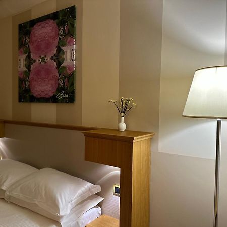Relais Concorde Aparthotel Grottammare Eksteriør bilde